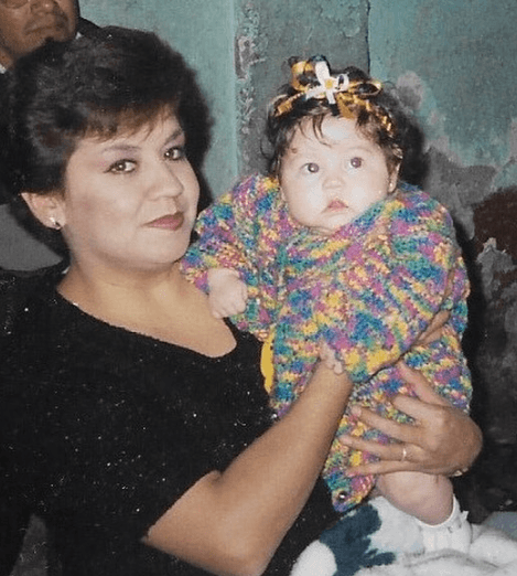 Su nombre real es Karol Itzitery Piña Cisneros pero en el mundo artístico es conocida como Karol Sevilla.