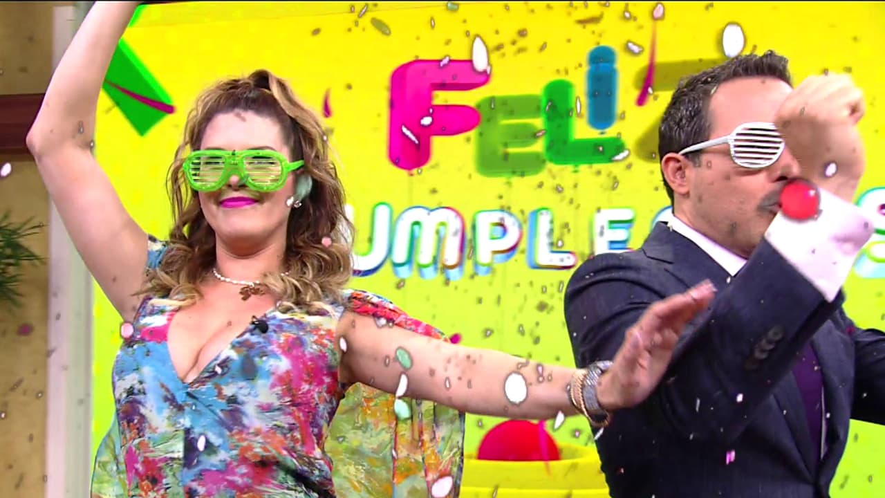 Llena de energía, Alicia disfrutó del baile dedicado a los cumpleañeros.