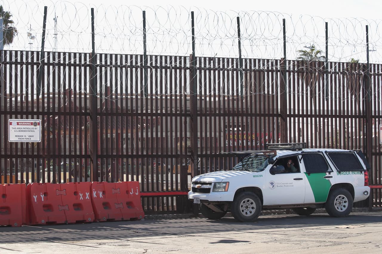 La corrupción del lado estadounidense del muro: el crimen organizado sigue tentando a la Patrulla Fronteriza