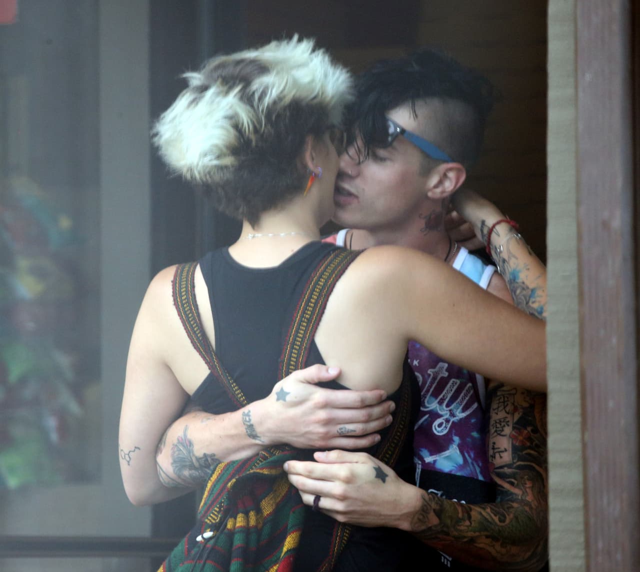 La temperatura comenzó a subir y el abrazo se hizo más apretadito.