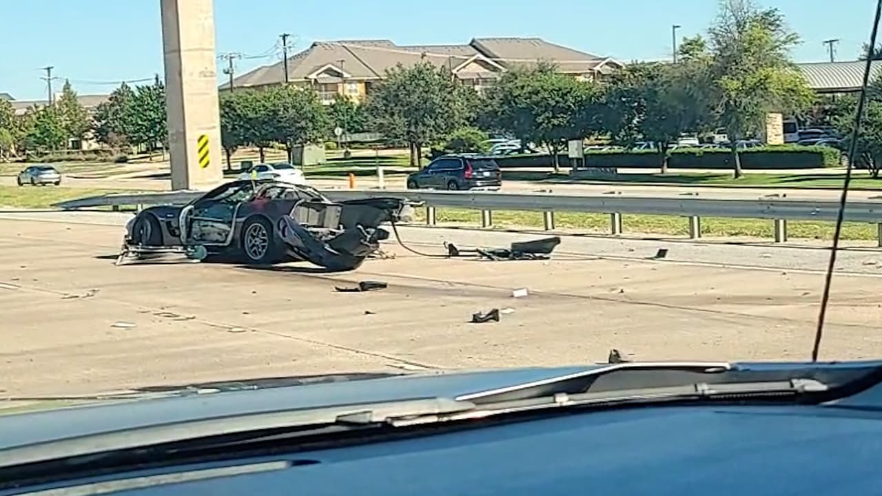 Muere conductor por accidente fatal en Richardson; competía con otro auto en la carretera  