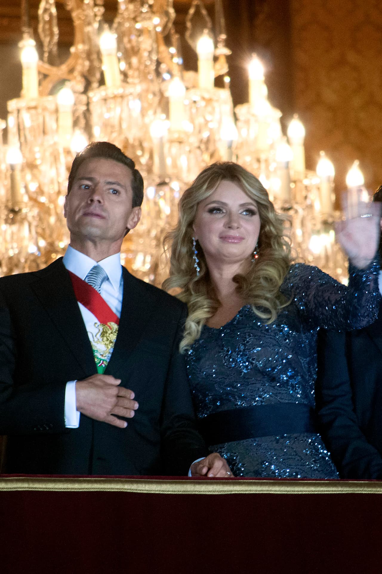 Después de que Angélica Rivera anunció su separación, se han dado a conocer más detalles de su relación con Enrique Peña Nieto.