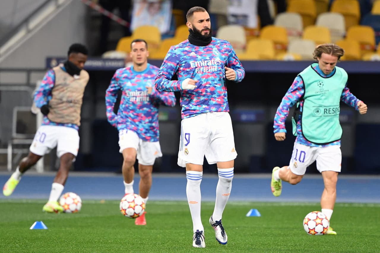 Benzema entrena en solitario y Bale vuelve con el grupo en el Real Madrid