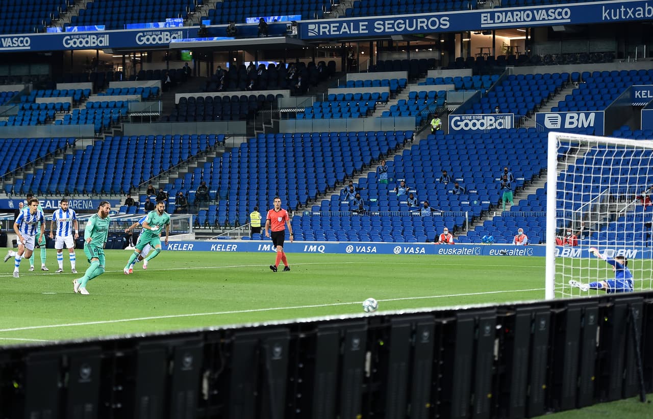 Sergio Ramos marcó el primer gol de penal ante Real Sociedad y fue clave para el triunfo de su equipo.