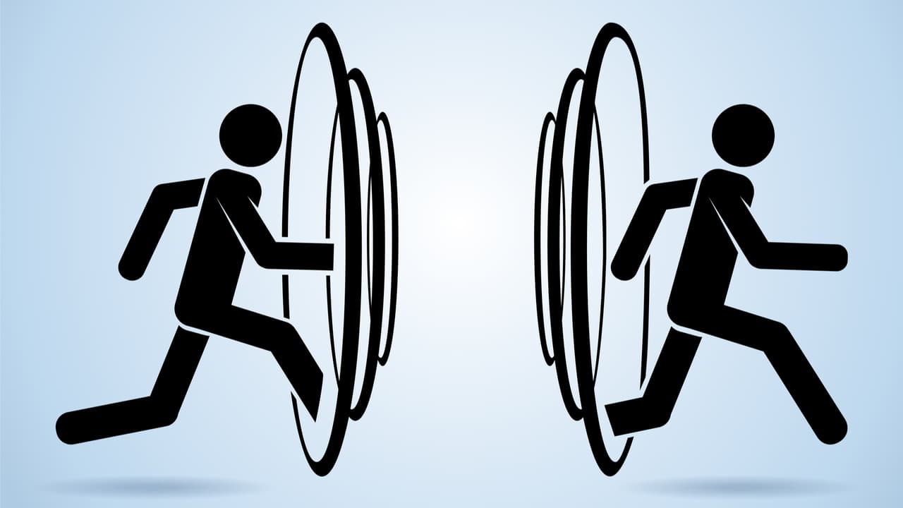 Curiosamente, en Japón existen varios mitos y leyendas urbanas con "métodos" para poder abrir un portal y ver qué existe en el otro lado, dedicando portales de internet y comentarios en foros y redes sociales sobre cómo llegar a ellos.