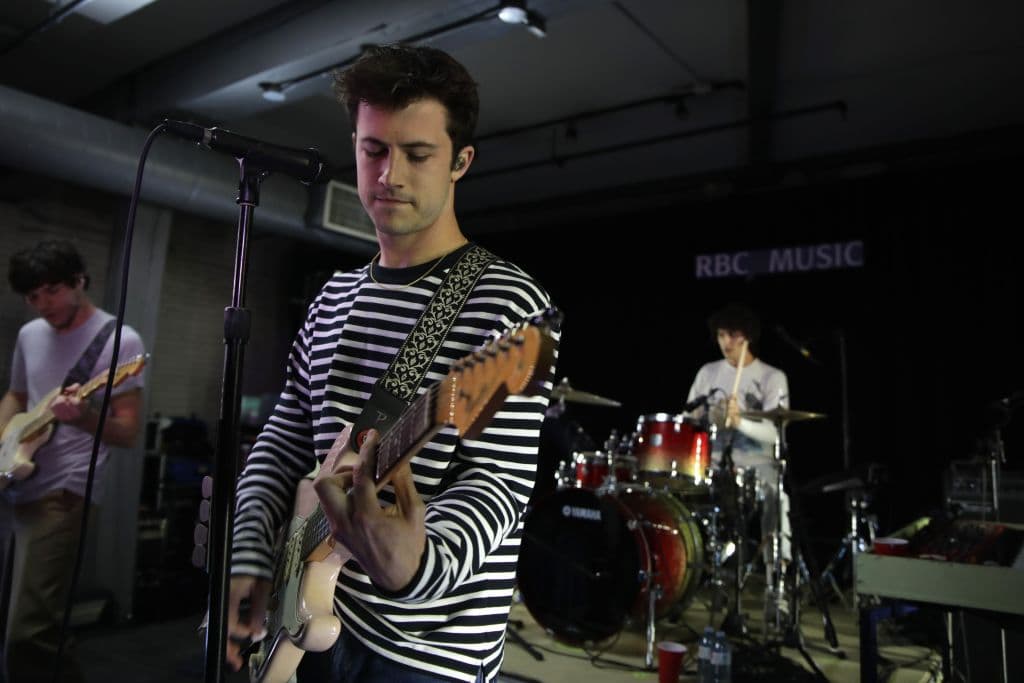 Dylan Minnette también es músico