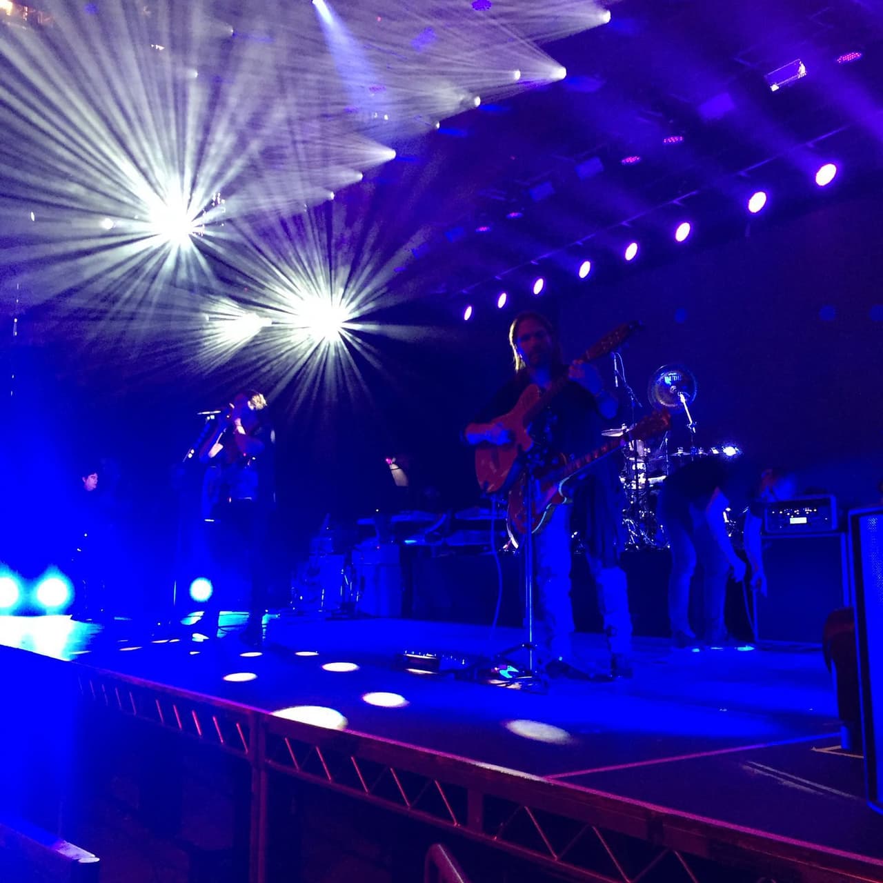 Volumén, voz, instrumentos y todos los elementos necesarios para hacer un súper show, fueron revisados.