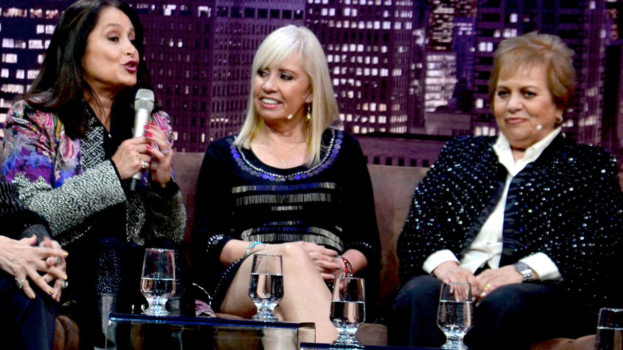 Tina Galindo (derecha) era inseparable de Daniela Romo. En esta imagen aparecen junto a Carla Estrada (centro).