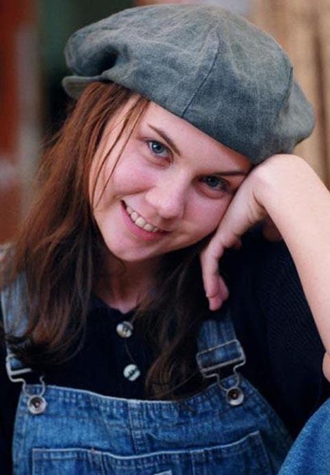 La actriz acusó a Soberón de haber expuesto su intimidad a los medios de comunicación, pero él se sintió ofendido por las acusaciones, e incluso dijo haberse sentido decepcionado porque llegó a pensar que Michelle sería la madre de sus hijos.