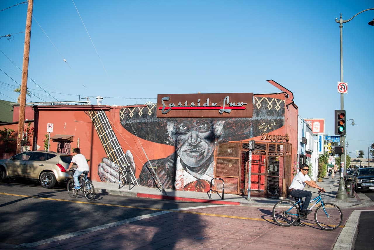 Eastside Luv, en Boyle Heights, es uno de los símbolos de la genteficación en Los Ángeles.