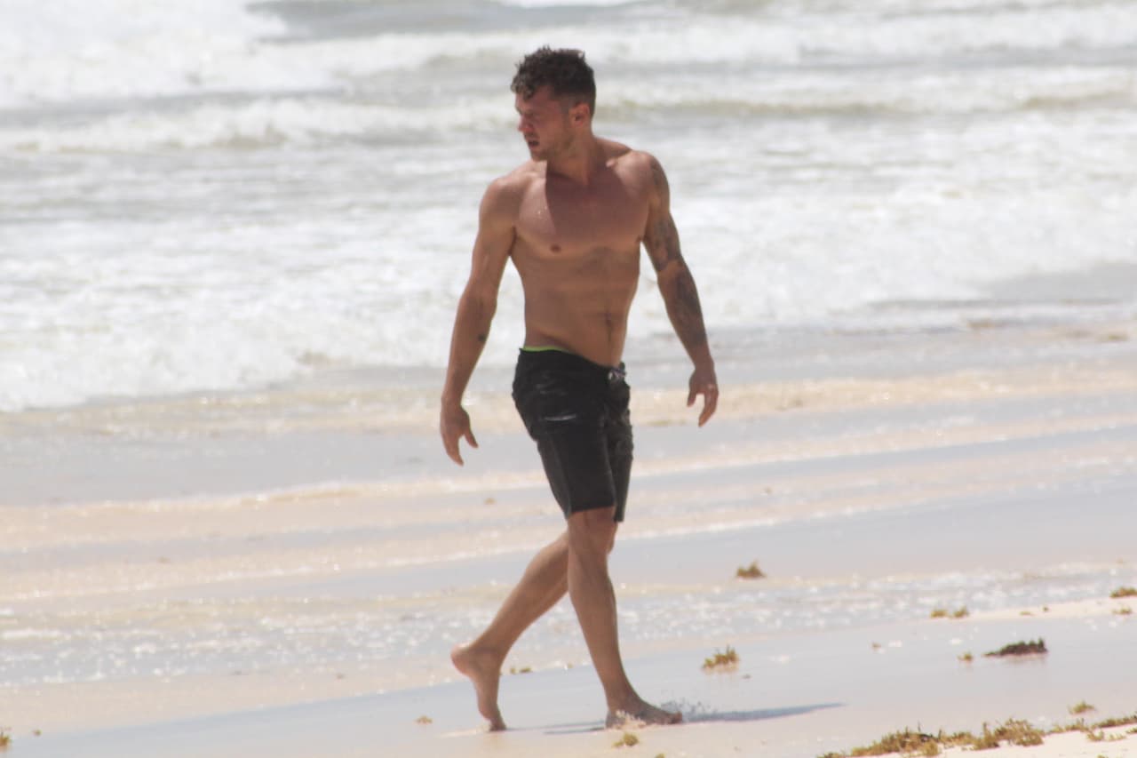 Mira cómo nos encontramos a Ryan Phillippe.