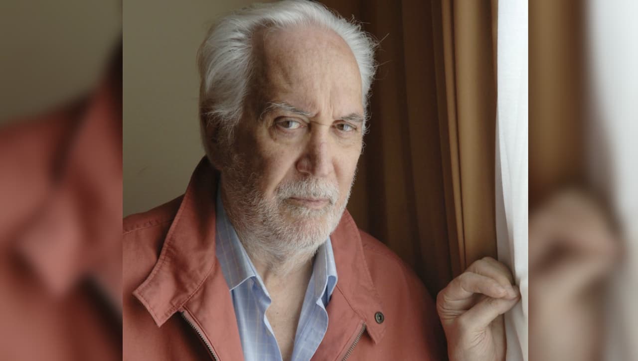 El actor argentino Federico Luppi murió a la edad de 81 años en su país natal seis meses después de sufrir una caída en su hogar. Su fallecimiento está asociado a complicaciones relacionadas con ese golpe. Su deceso tuvol lugar el 20 de octubre.