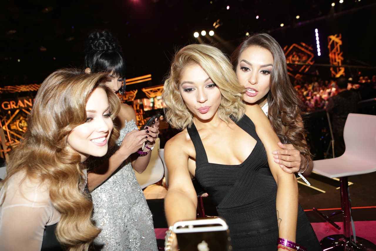 Setareh Khatibi, Bárbara Turbay, Clarissa Molina y Catherine Castro vivieron intensas horas de mucho nerviosismo antes de subir al escenario. No dejes de ver el detrás de cámara de su última noche en la lucha tras la corona.