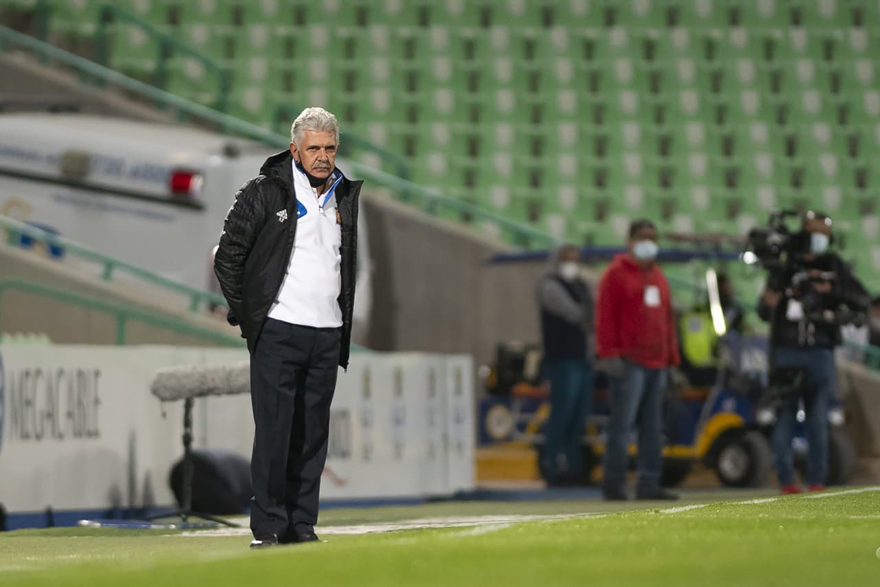 ¿Extrañaron a Gignac? Tuca aceptó falta de contundencia