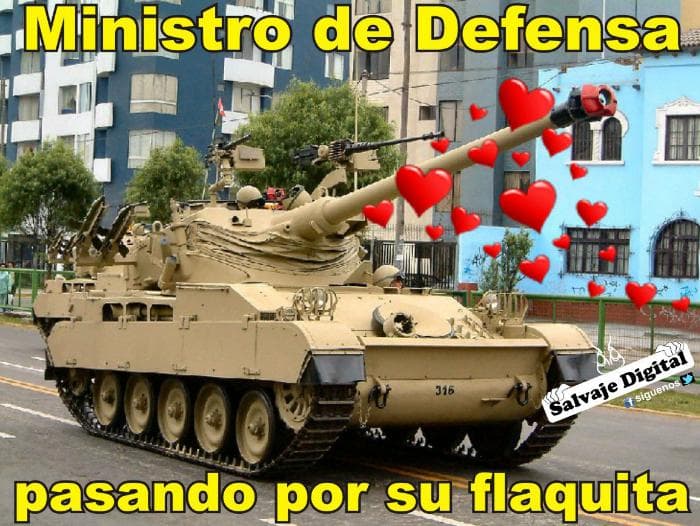 En Perú, el ministro de Defensa renuncia "por amor" y revoluciona las redes