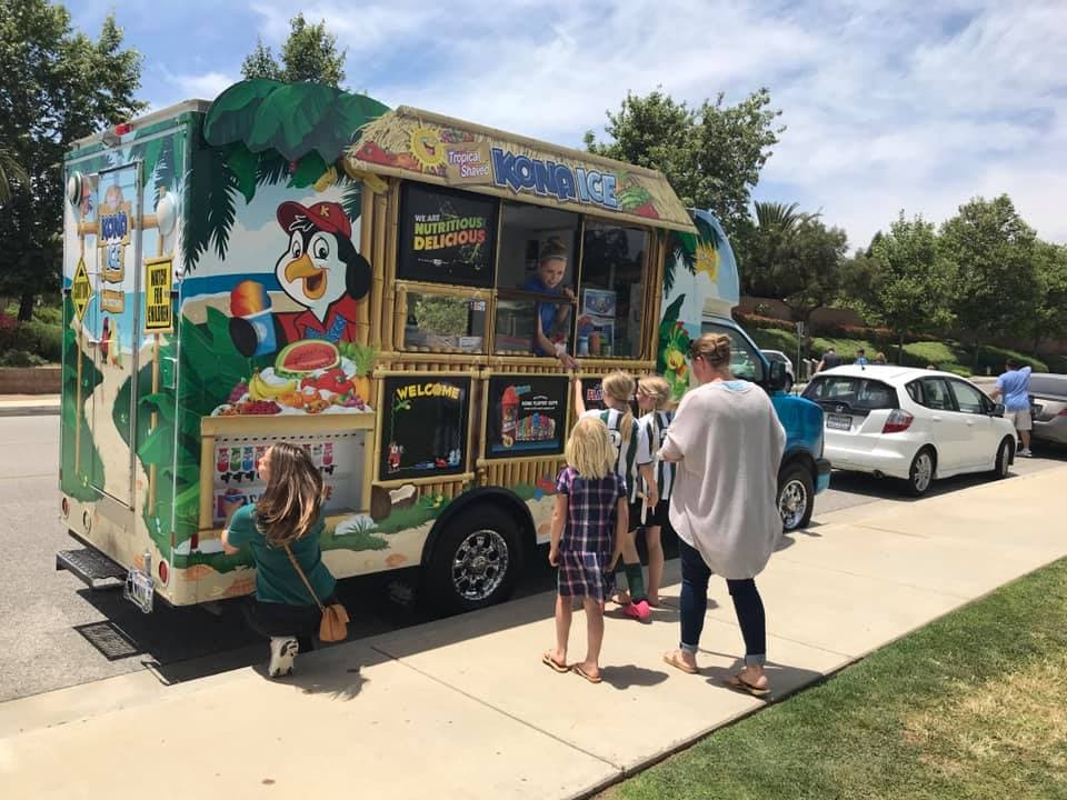 <b>Murrieta #20</b>
<br>Una de las ciudades con mayor crecimiento en el estado dorado. Tiene una ubicación privilegiada entre las ciudades de Los Ángeles y San Diego. Además cuenta un extenso territorio con campamentos seguros para familias que les guste la aventura.
<br>
<b>Población</b>: 113,016
<br>
<b>Ingreso promedio</b>: $80,373 
<br>
<b>Tasa de graduación</b>: 91.7%
<br>
<b>Tasa de delincuentes sexuales (por cada 10.000)</b>: 4.20
<br>