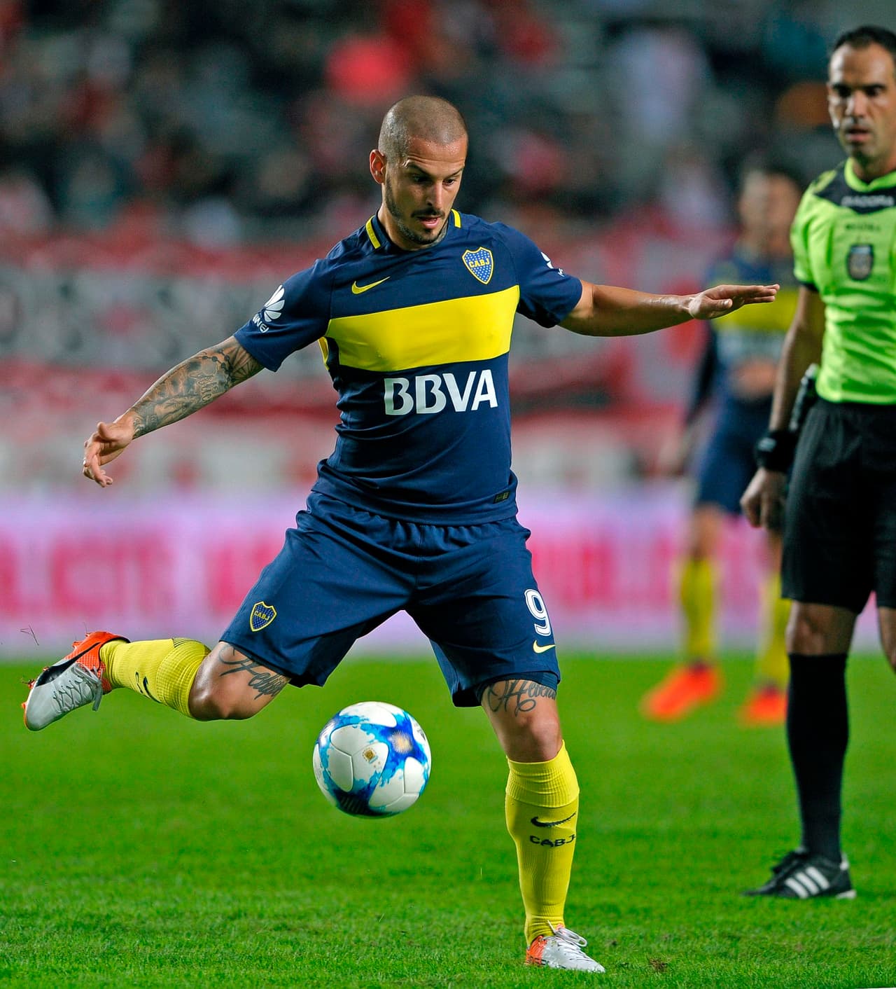 Darío Benedetto surgió de Arsenal de Sarandí y jugó en Xolos y América antes de recalar en Boca, el equipo de sus amores.