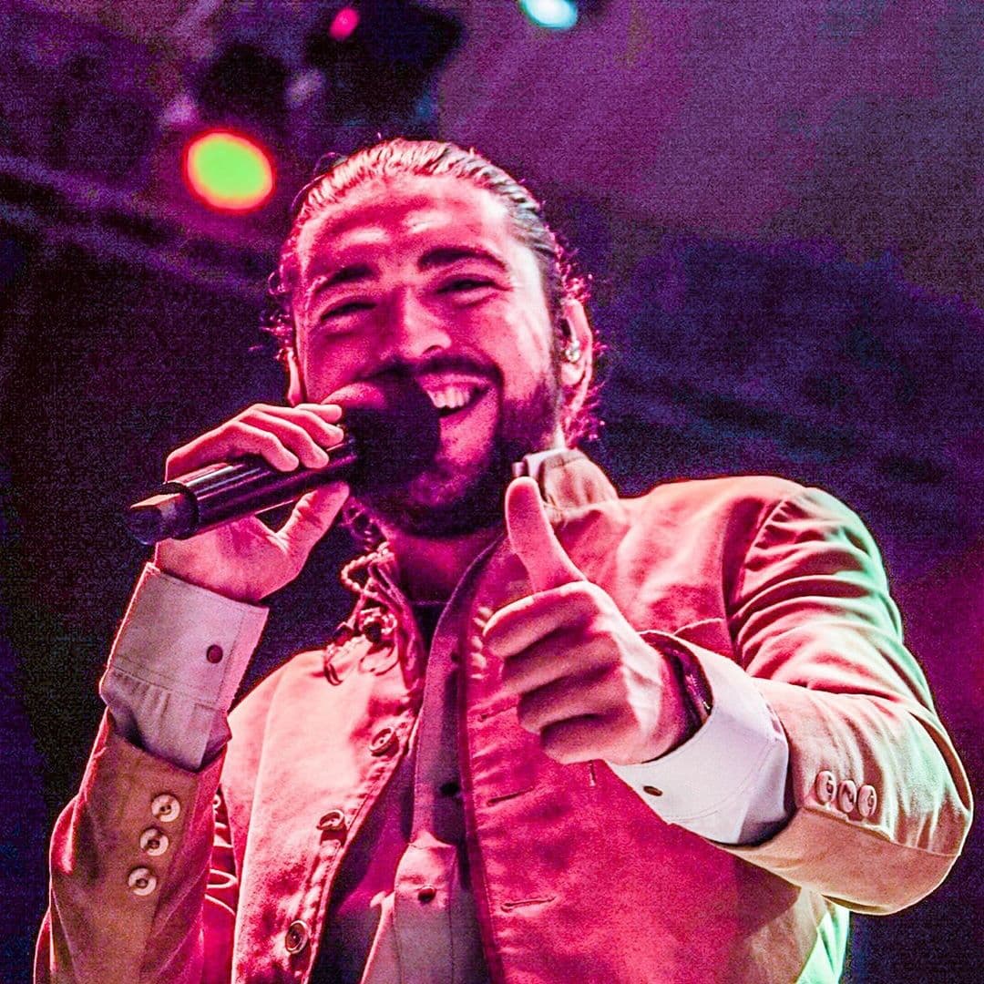 “No solo queremos desearte el mayor de los éxitos en tus proyectos; sabemos que lo tendrás. Gracias por tu amistad, Alann. Que Dios te bendiga” agregaron.