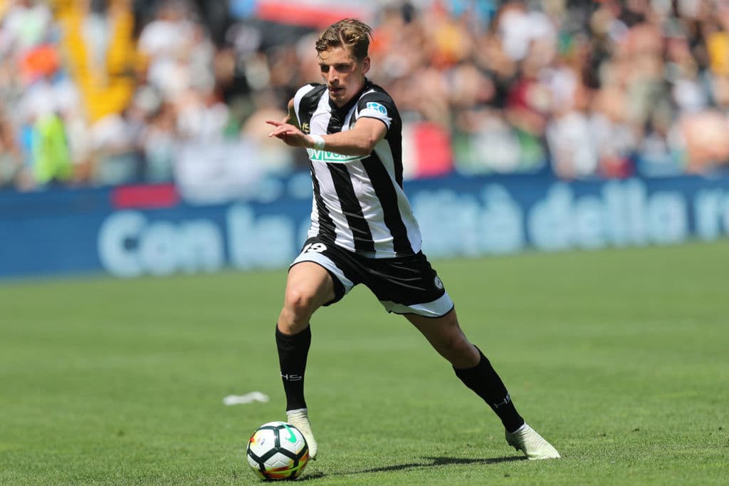 Jens Stryger Larsen, defensa del Udinese de la Serie A de Italia, es otro de los jugadores de retaguardia que están convocados. A sus 27 años y tras 12 llamados nacionales, será mundialista danés.