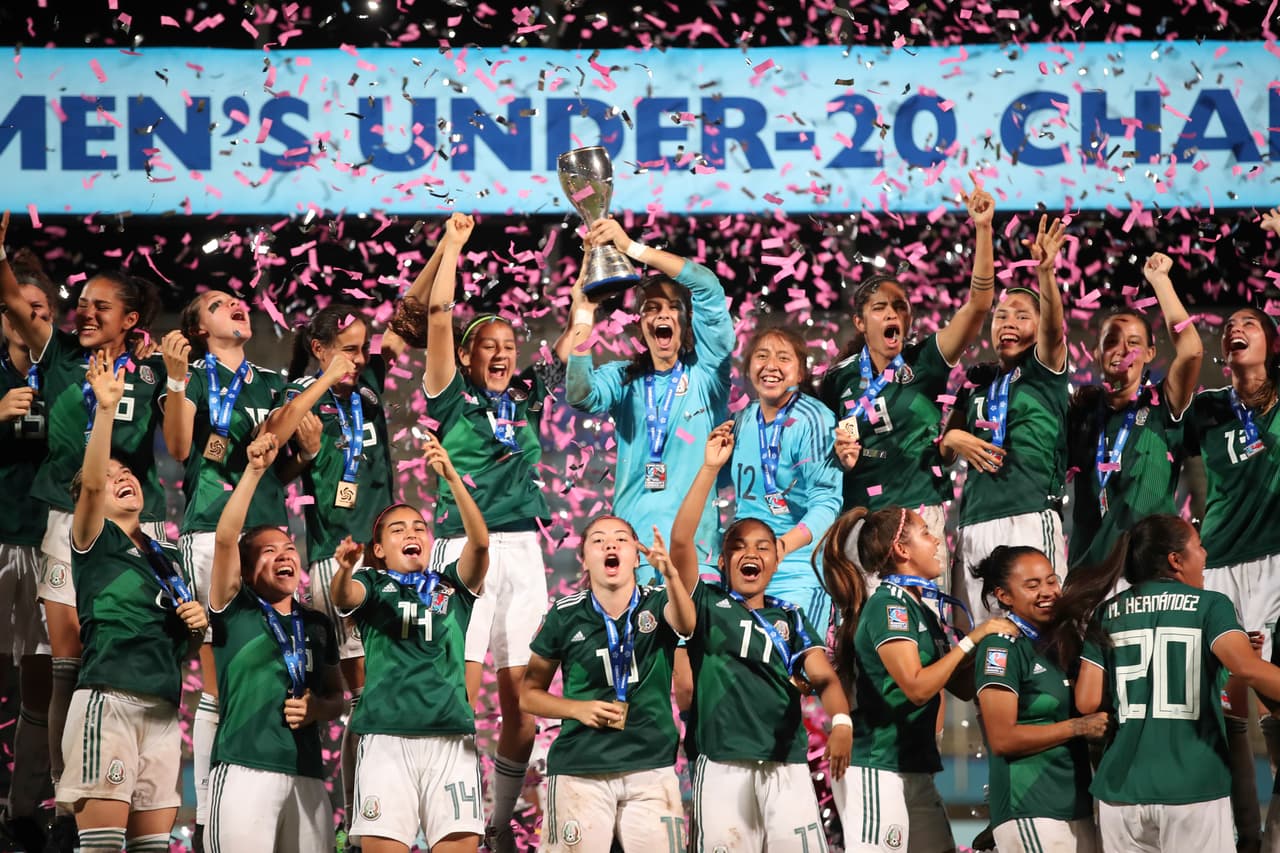 Así fue la premiación y el festejo del histórico triunfo del Tri femenil Sub 20. Se impuso en la final del Premundial Sub 20 de la Concacaf a Estados Unidos y con ello, además, consiguió su boleto al Mundial de la categoría que se celebrará en Francia en agosto.