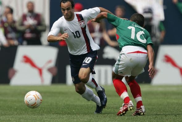 En éste certamen le anotaría a México el gol más doloroso de los enfrentamientos entre rivales de la Concacaf.Más de ¡Golazo Extra!