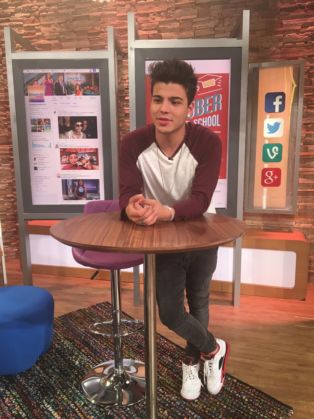 Con millones de seguidores en sus redes sociales, Sebastián nos reveló el secreto de su éxito.