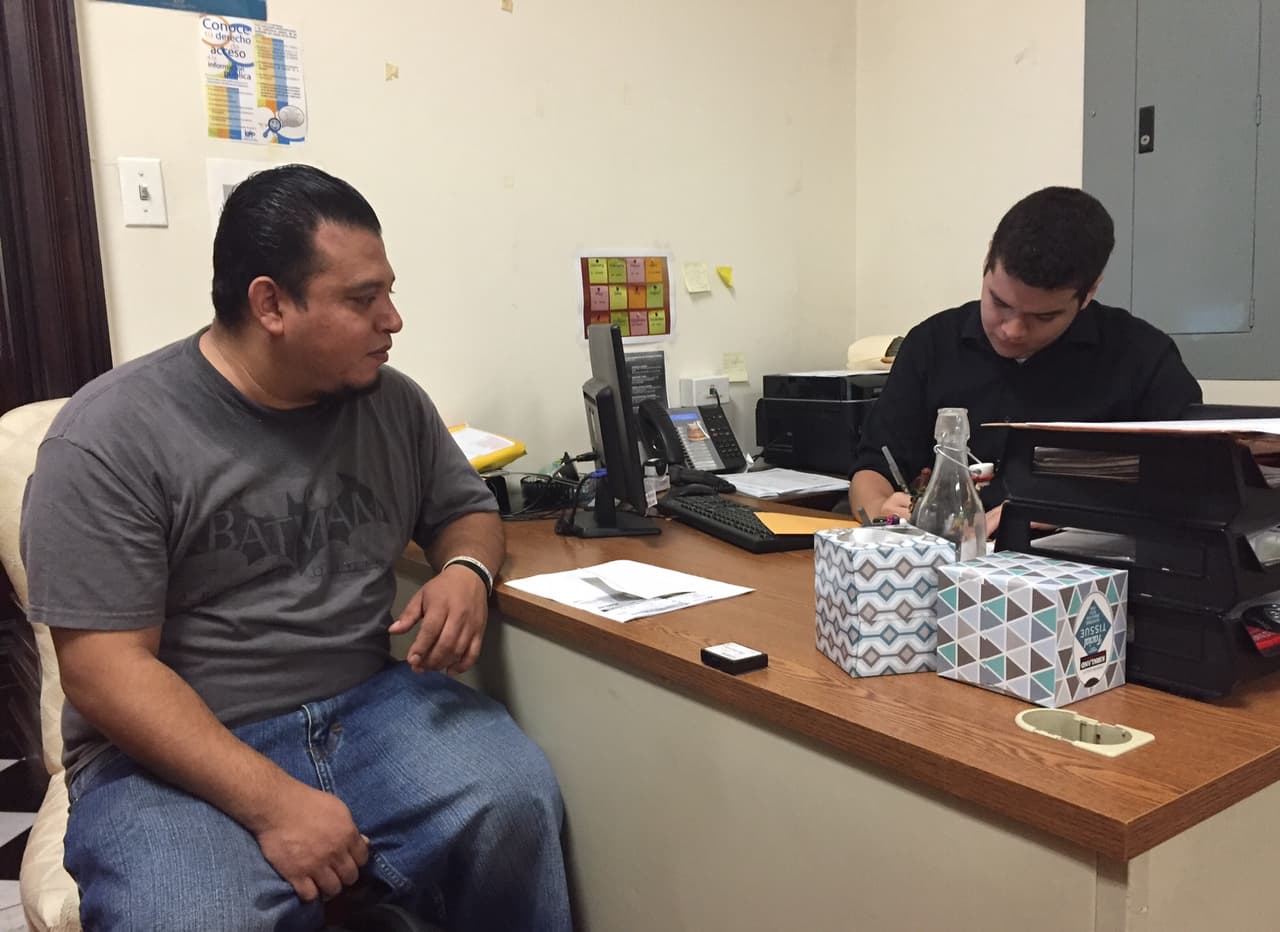 La cónsul de El Salvador en Nueva York advierte sobre el peligro de no renovar el TPS