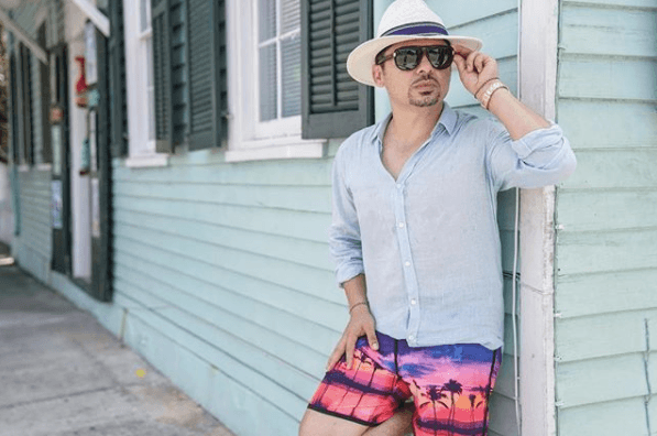 Y aunque
<b>lo tildan de ‘chavorruco’</b>, él disfruta de mantener un estilo juvenil y una imagen limpia y cuidada.
<br>