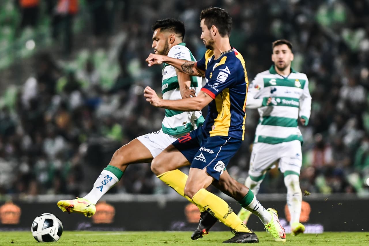 San Luis consiguió el empate en casa del Santos y se quedó con el último boleto para el Repechaje.
