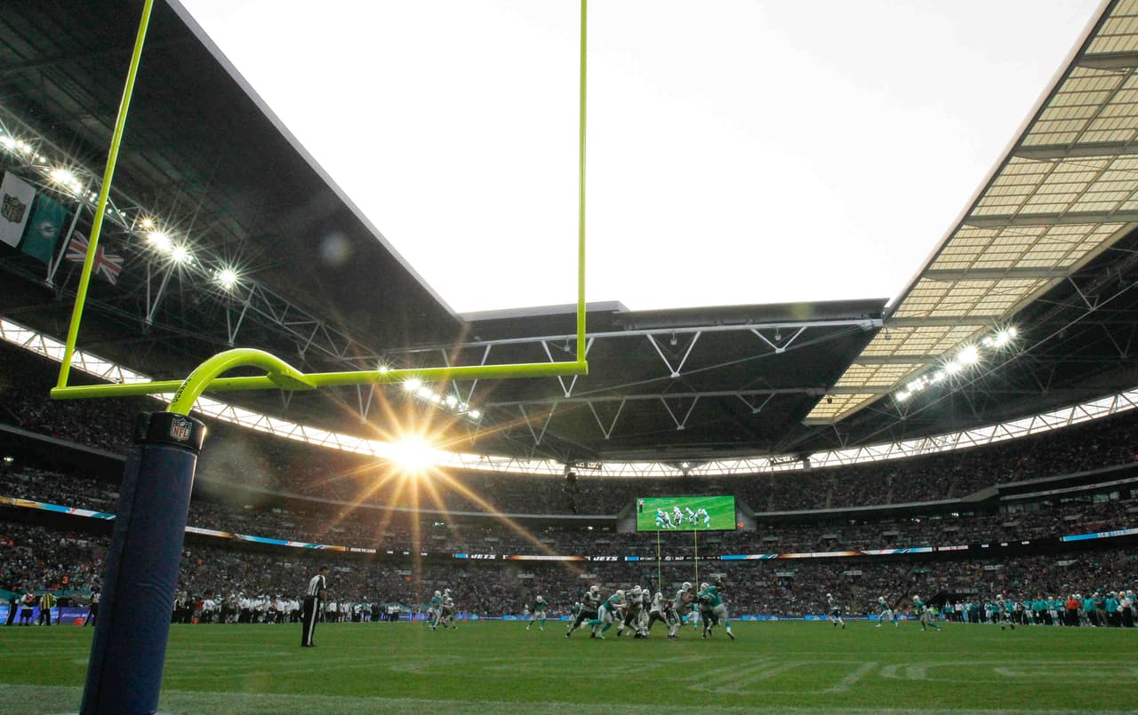 La NFL busca en el futuro que un equipo acepte dos partidos de temporada en Wembley