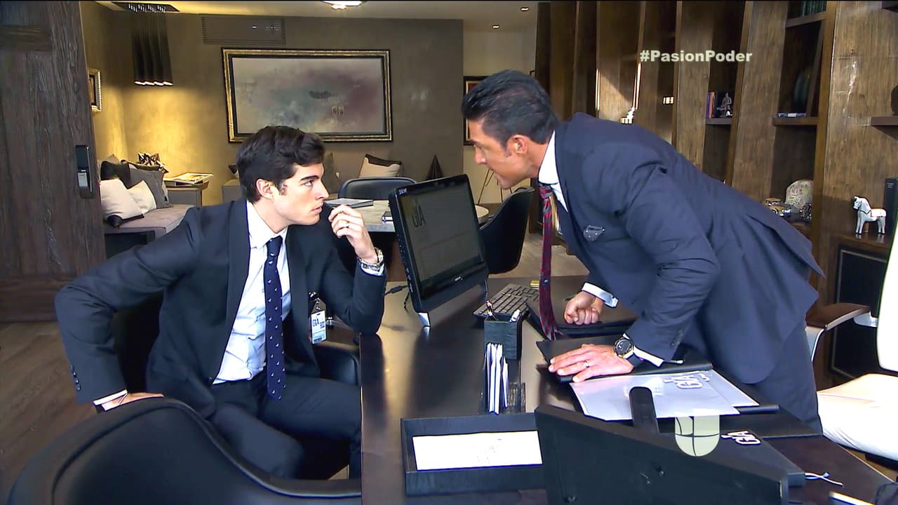 Claro, Franco va a ser tu cómplice para hundirlo por completo.