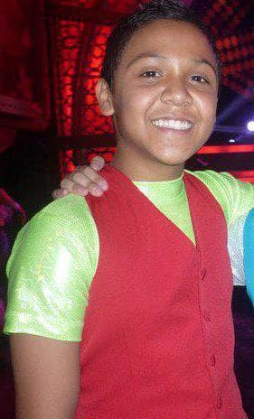 José Rodríguez participó en la primera edición de Pequeños Gigantes cuando tenía 12 años. Bailó al lado de Diana Valeria Castillo, ambos eran de Zamora, Michoacán.