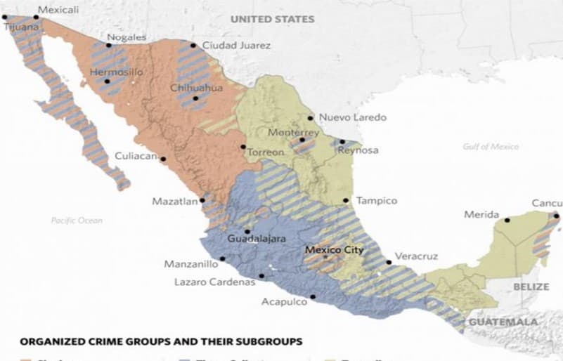 En este mapa de la agencia Stratfor se marca con color azul los territorios de México que controlada y disputa el Cartel de Jalisco. Las zonas de color naranja le pertenecen al Cartel de Sinaloa.