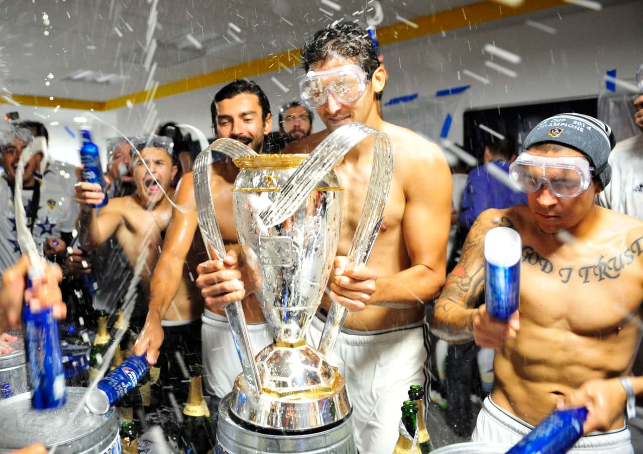 Las 10 cosas que debes saber sobre Omar González, una institución en LA Galaxy