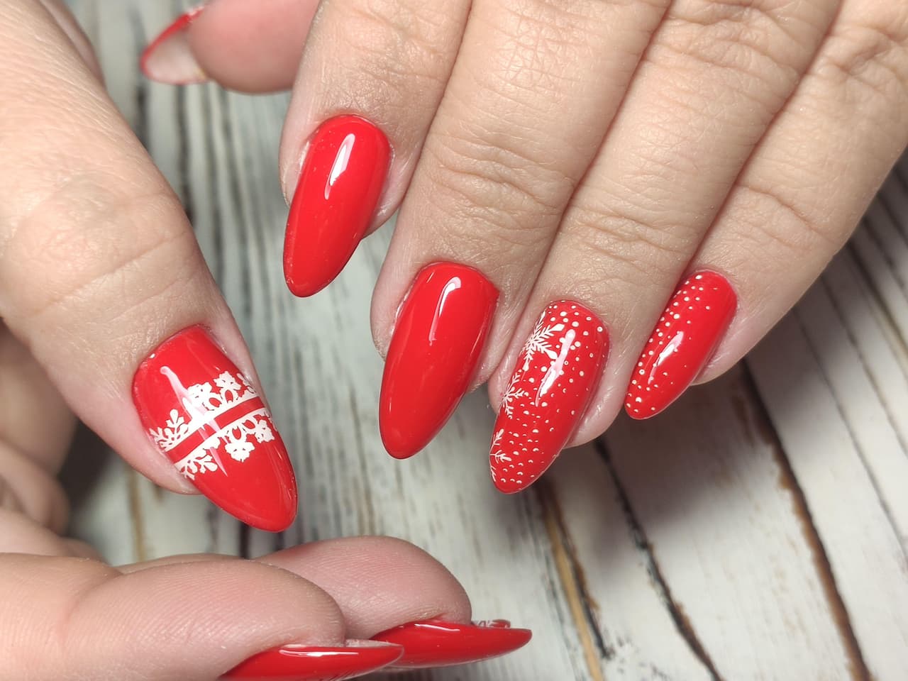 Diseño de uñas para navidad