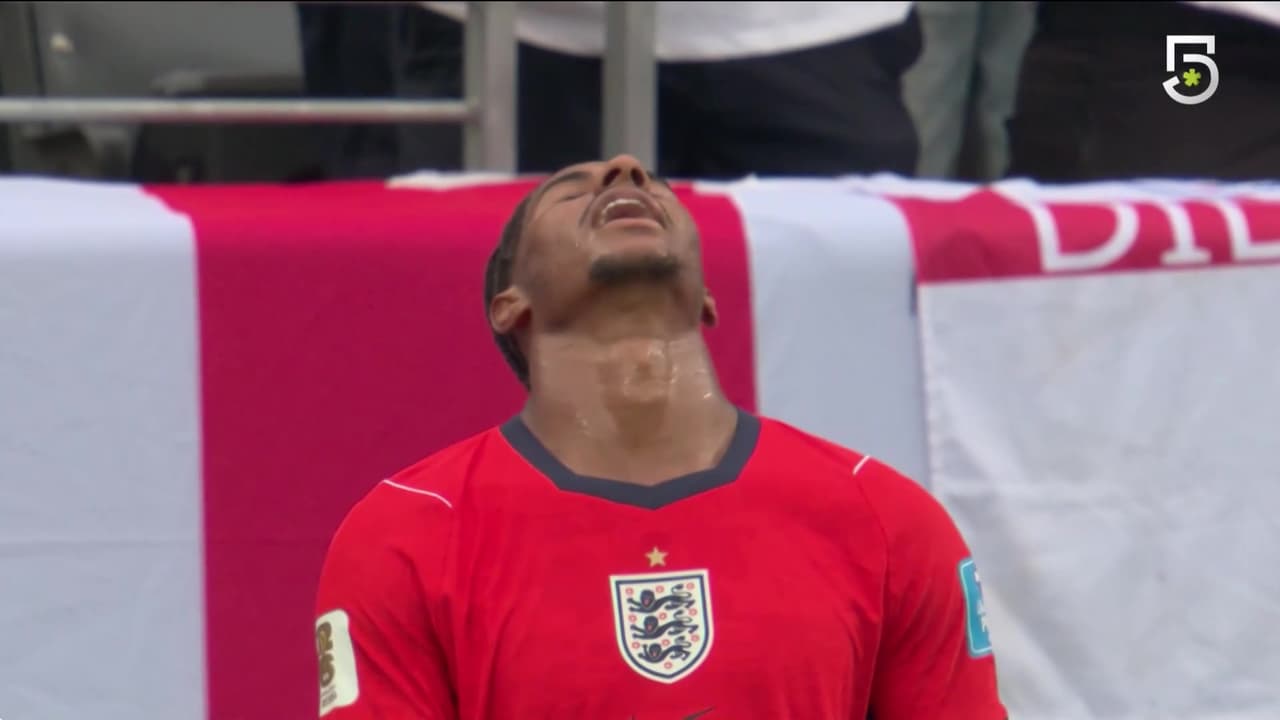 ¡Rashford no deja de intentarlo! Inglaterra sigue tocando la puerta