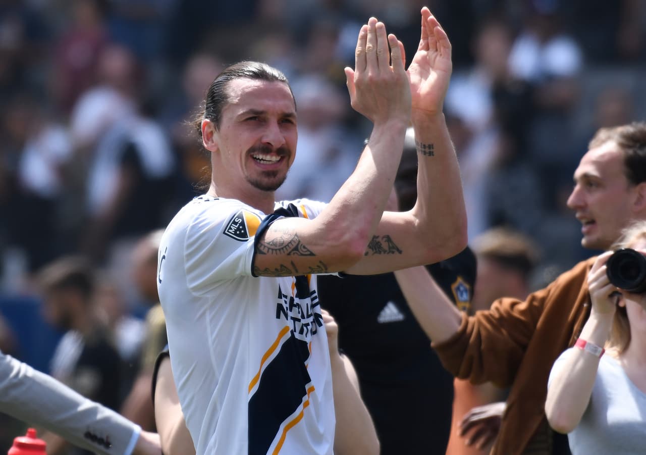 ¡Zlatan es de otro planeta! Qué clase de exhibición del delantero sueco en su debut en la MLS.