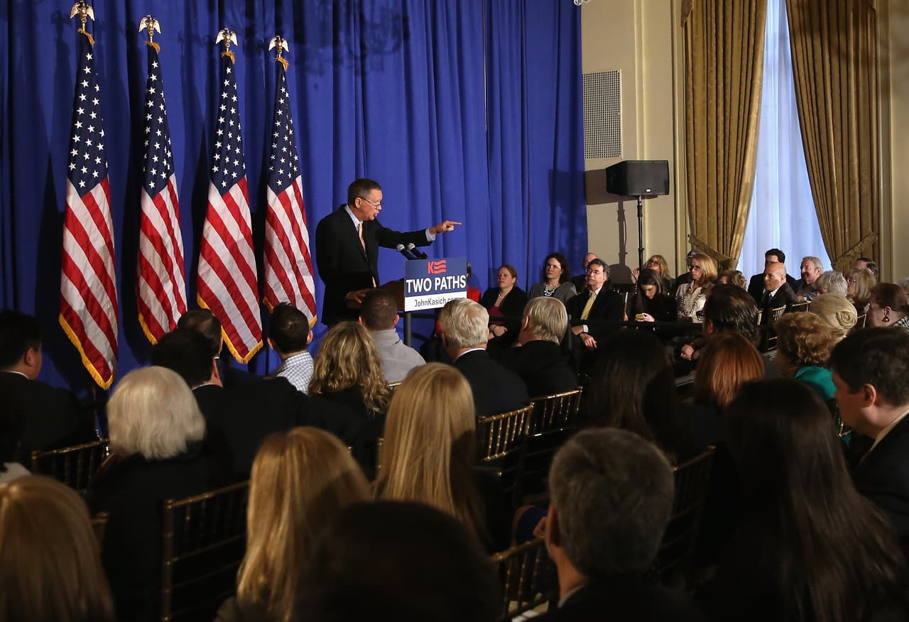 Kasich en el Club de Mujeres Republicanas el pasado 12 de abril. El gobernador llega segundo en las encuestas del estado, pero con una diferencia de entre 30 y 40 puntos porcentuales con el puntero Donald Trump.