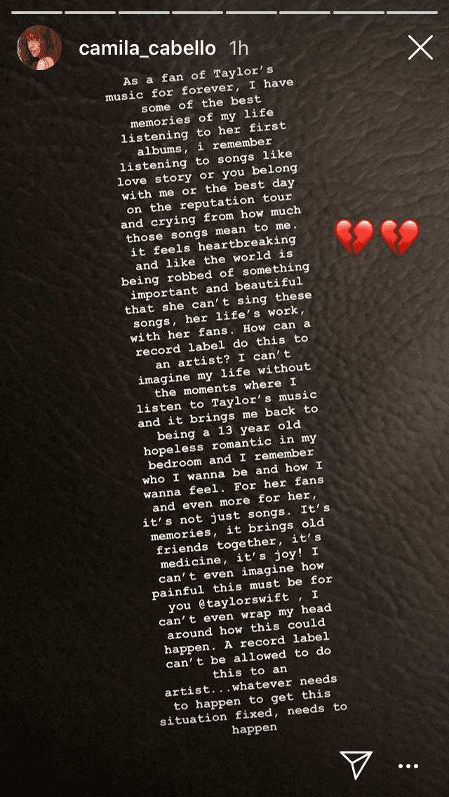 La cantante aseguró: "
<b>Se siente desgarrador</b> y como si al mundo le estuviera siendo robado algo importante y hermoso".