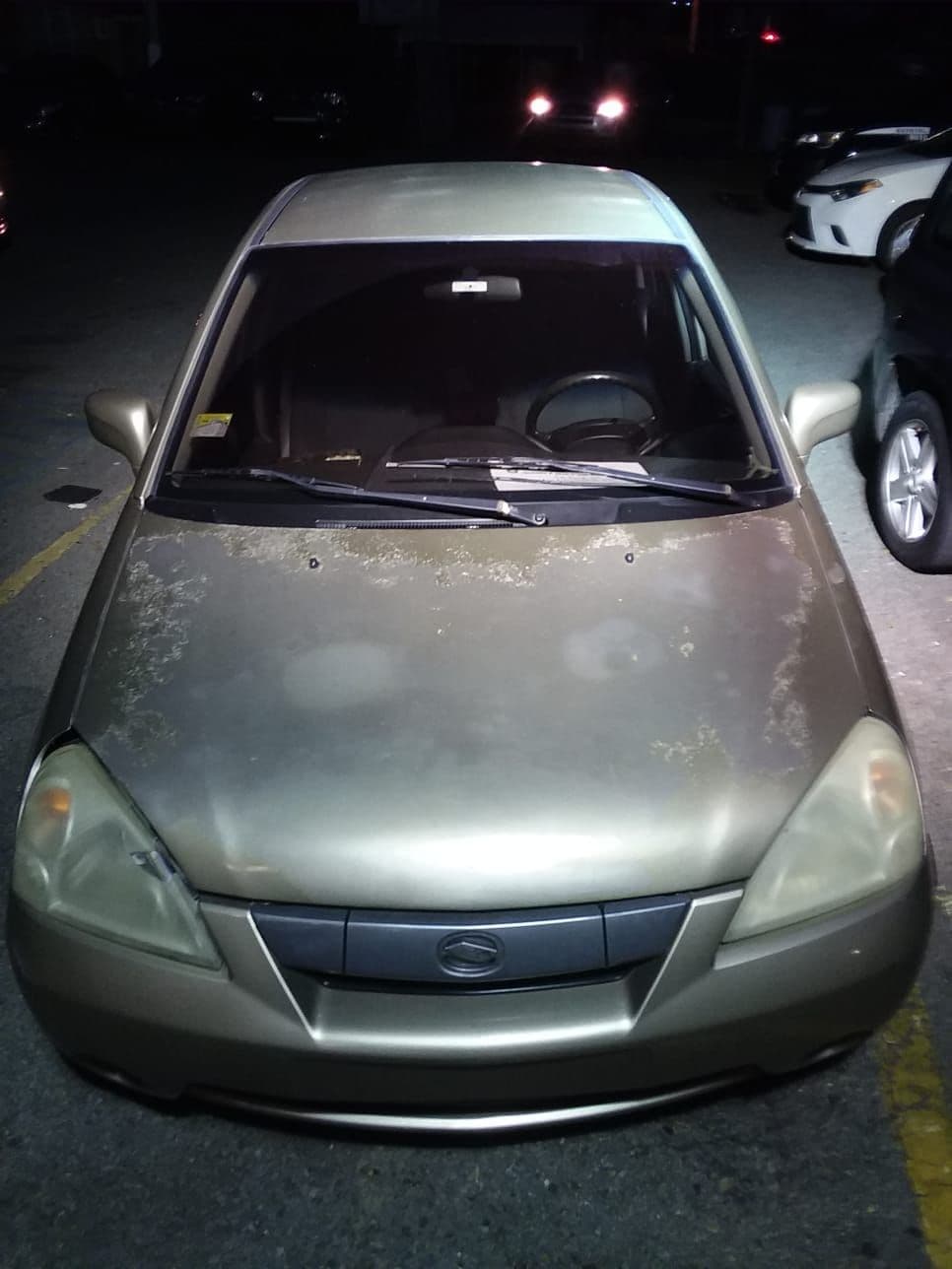 Se ocupó un vehículo Suzuki Aereo color dorado del año 2003, tablilla FCW-309.