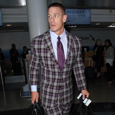 John Cena se hizo la vasectomía desde hace muchos años. Incluso, su relación con Nikki Bella terminó ya que ella no quería obligarlo a revertir su operación para que tuvieran hijos juntos.