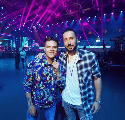 El Dj Cedric Gervais compartió una fotografía junto a Silvestre Dangond para anunciar que tendrán un show muy especial.