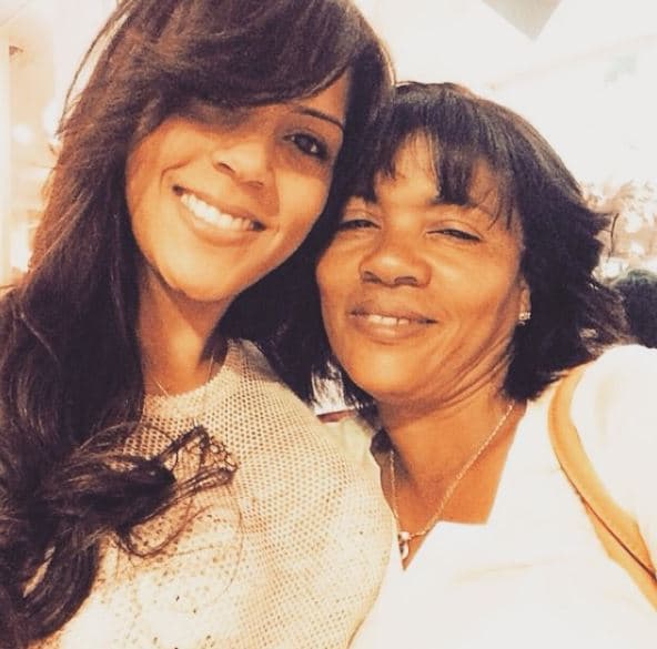 Indudablemente, su madre ha sido un pilar muy importante en su vida.