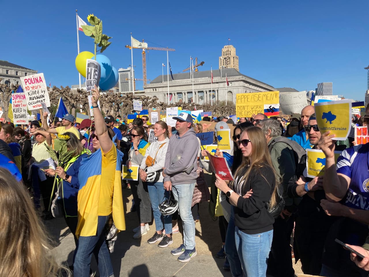 El domingo también se realizaron manifestaciones en otras ciudades de Estados Unidos, incluidas Nueva York, Detroit, Filadelfia e Idaho Falls, Idaho.
<br>