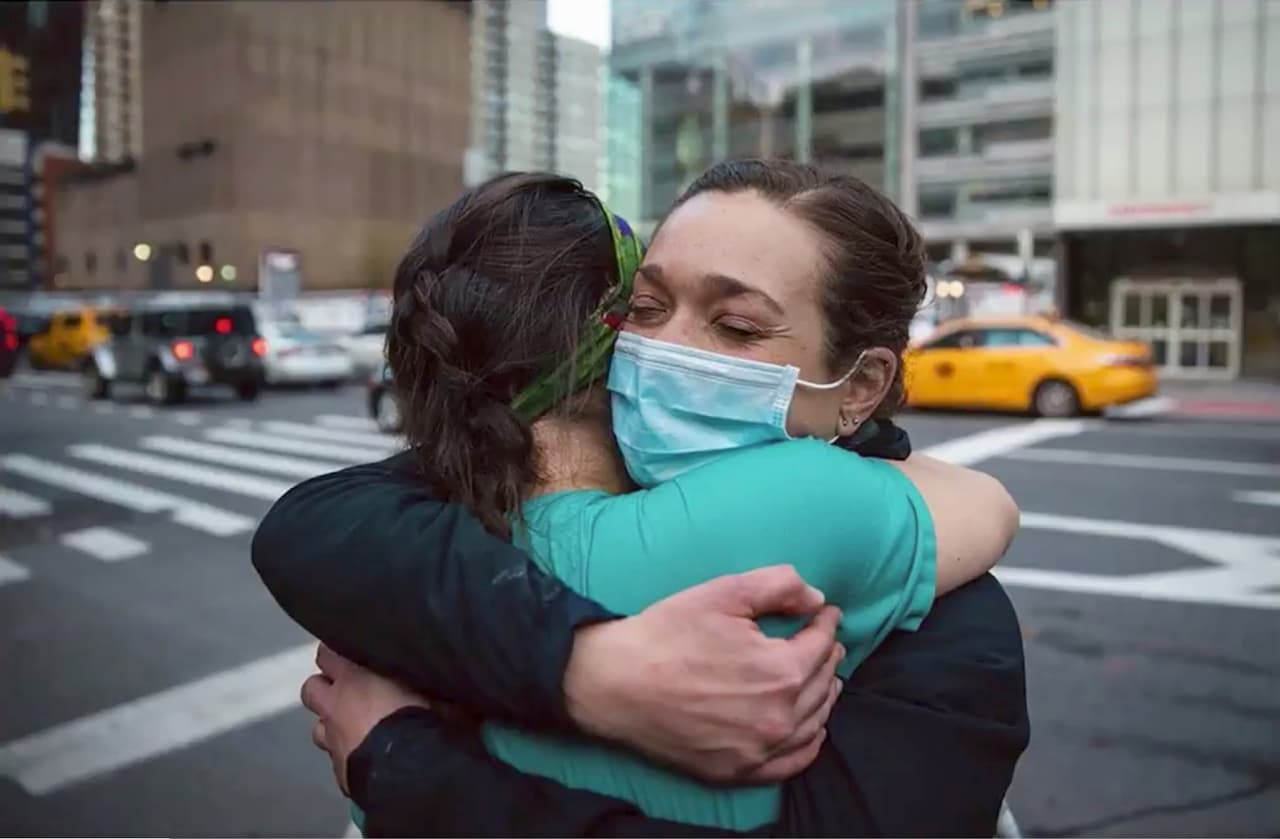 ¿Por qué usar máscaras en tiempos de coronavirus?: este video es el que mejor lo explica