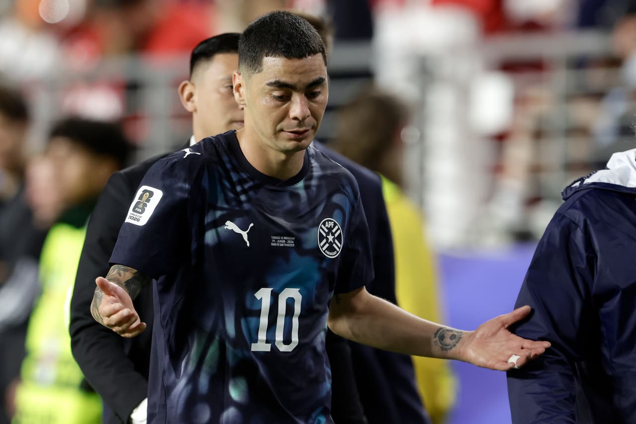 Miguel Almirón, primer expulsado bajo la  Ley Vinícius-Prestianni en Mundial 2026