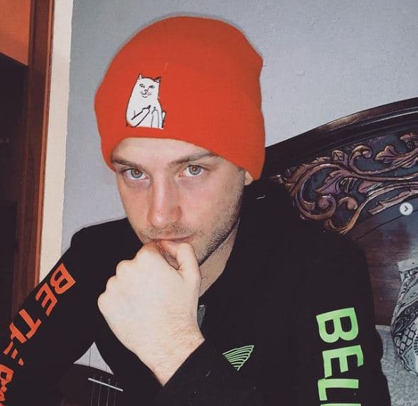 A pesar de su formación académica, en enero de 2021 debutó como cantante con el sencillo ‘Trance’ y meses después 
<a href="https://www.univision.com/famosos/nicolas-haza-hijo-de-ludwika-paleta-debuta-novelas-los-ricos-tambien-lloran-sebastian-rulli-fotos">se dio a conocer que sería parte del elenco de ‘Los ricos también lloran</a>’ (en su nueva versión que se estrenará en 2022).