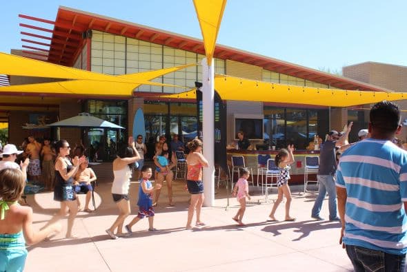 Una tremenda "Fiesta de Verano" disfrutaron cientos de personas en "Wet 'n' Wild, donde estuvieron presentes los talentos de nuestras emisoras de Uforia. 