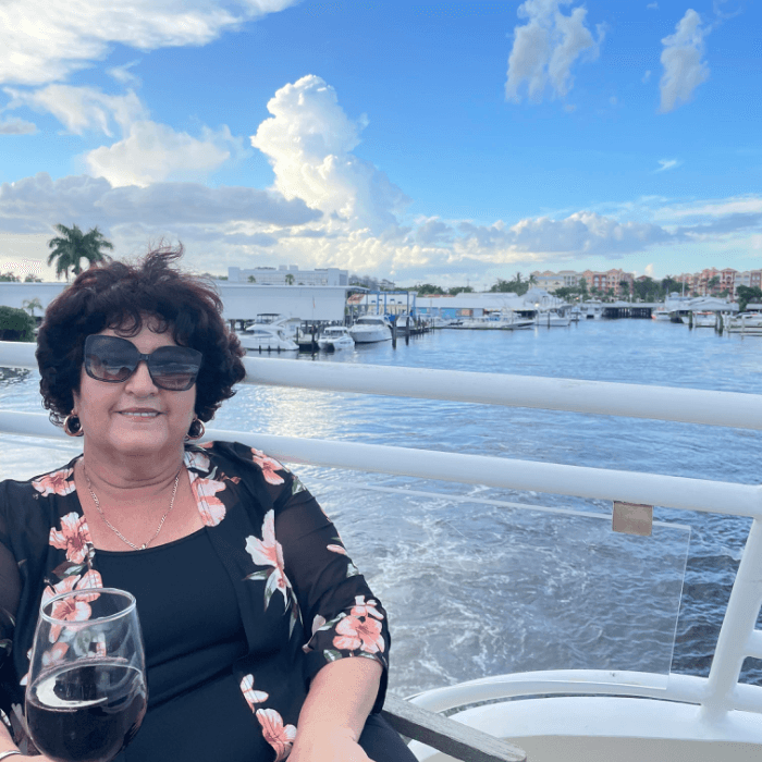 Mildreda González felicita a su madre “una gran mujer”.