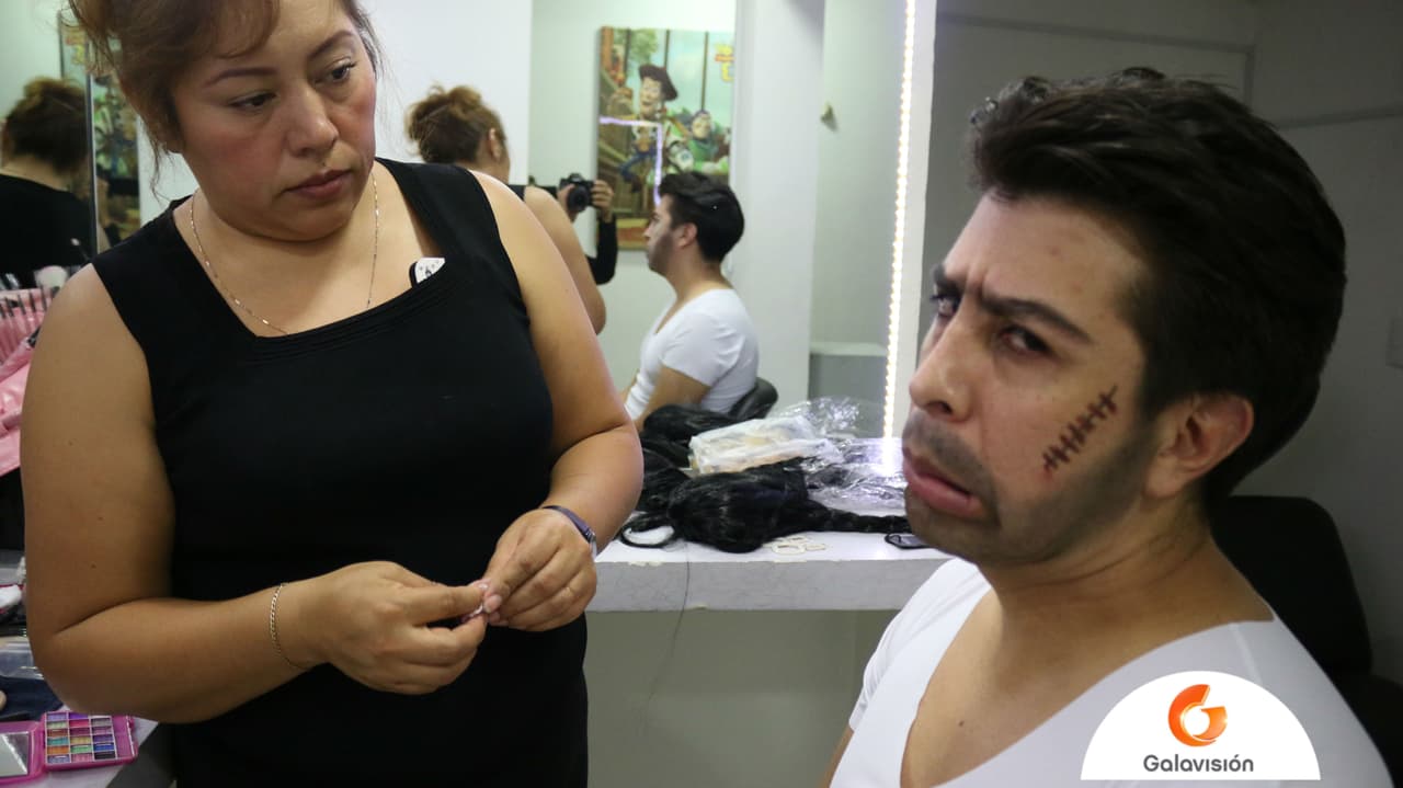 Para la caracterización, cada actor pudo elegir los elementos clave que querían mostrar en pantalla.